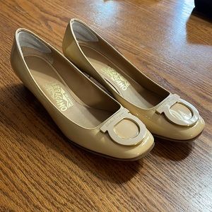 Salvatore Ferragamo pump